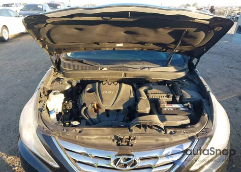 2013 Hyundai Sonata Se z USA, uszkodzony, nr VIN 5NPEC4AC2DH651832